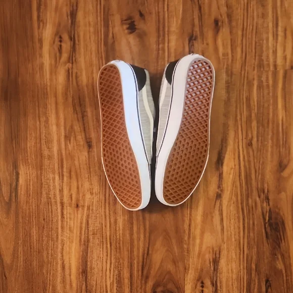 Men's Vans Sneakers With Leather Detail - Picture 4 of 6